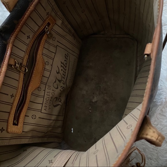 SOLD Authentic Louis Vuitton Neverfull mm - Picture 6 of 11